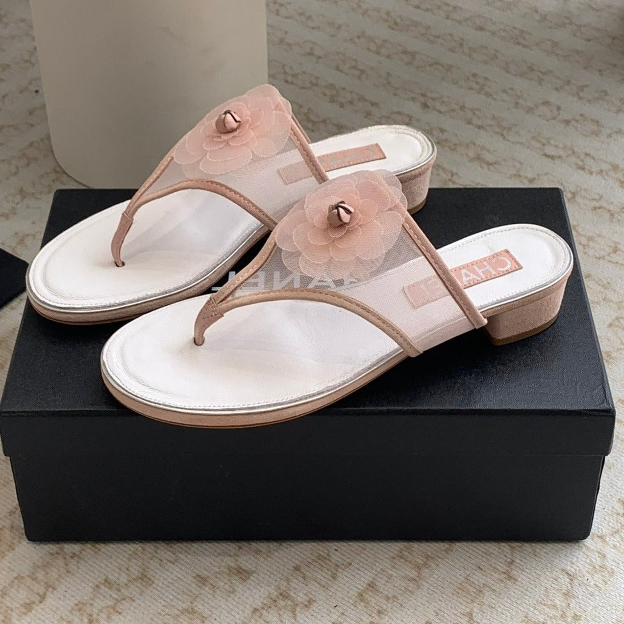 CHANEL camellia thong sandal pink lace