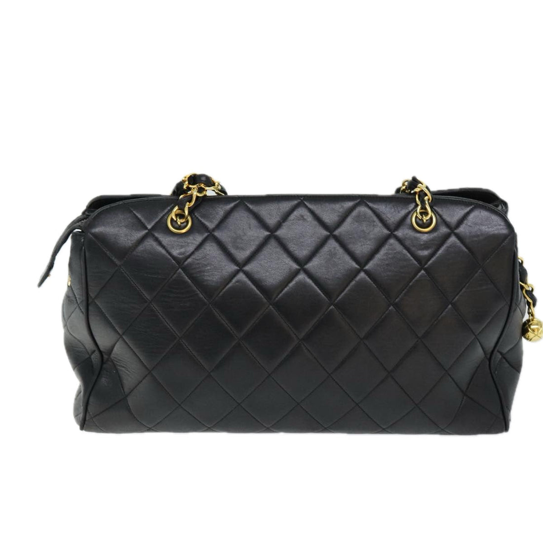 Top Quality Chanel Matelasse Chain Shoulder Bag Lamb Skin Black CC Auth ki4411