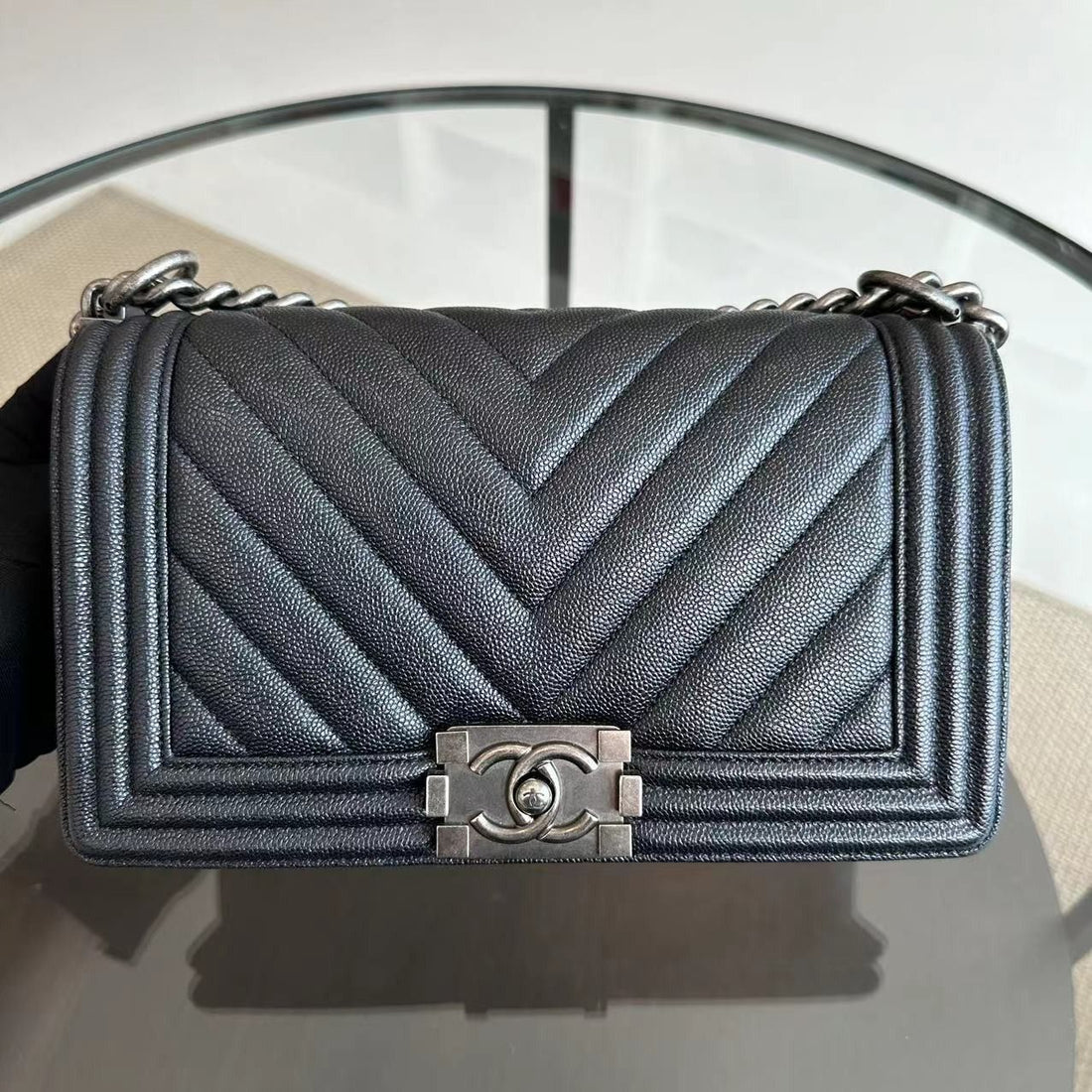 *Like New* Caviar Boy Chevron Old Medium 25CM Dark Blue No 26