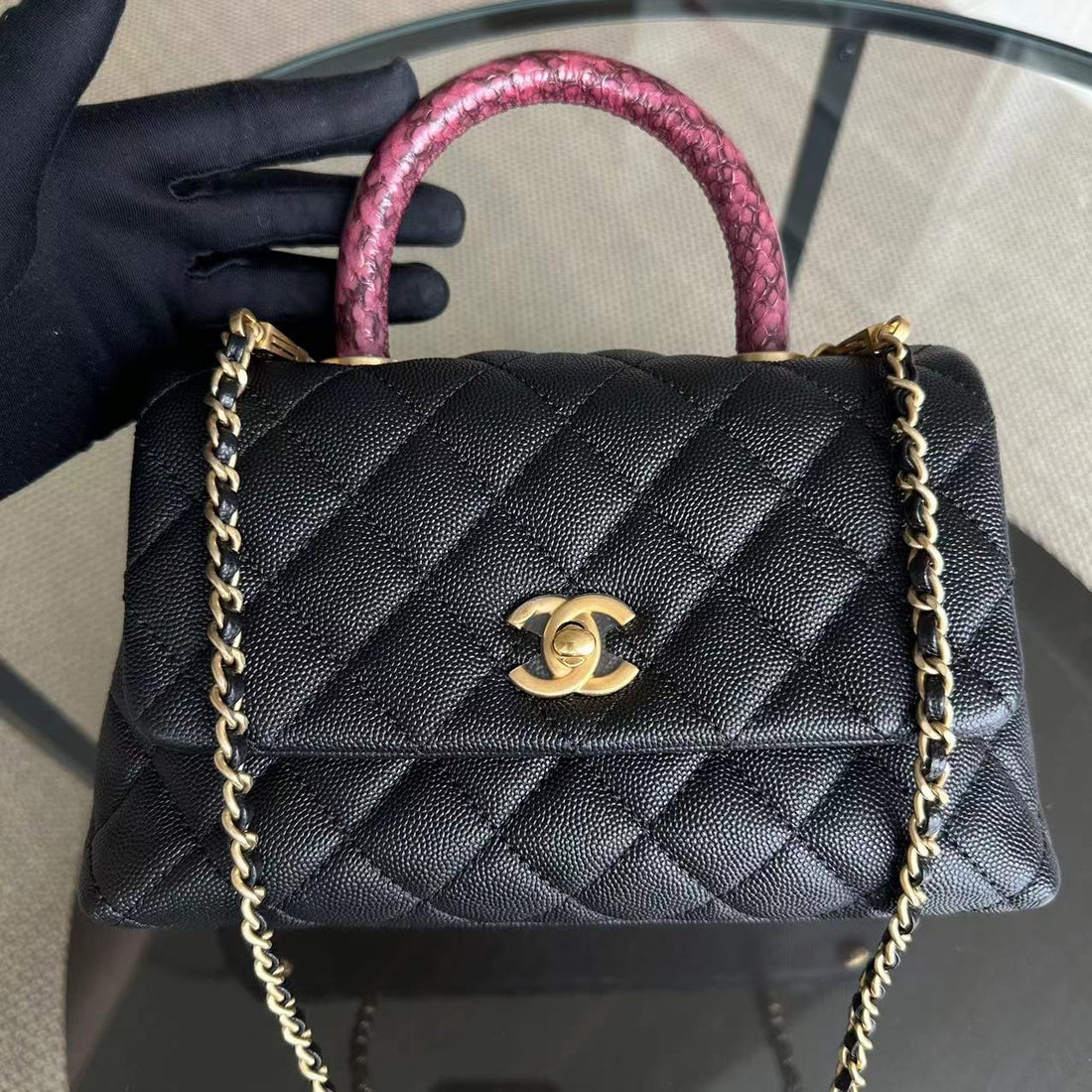 *Like New* Caviar Coco Handle Small Quilted Calfskin Exotic Handle Black GHW No 26