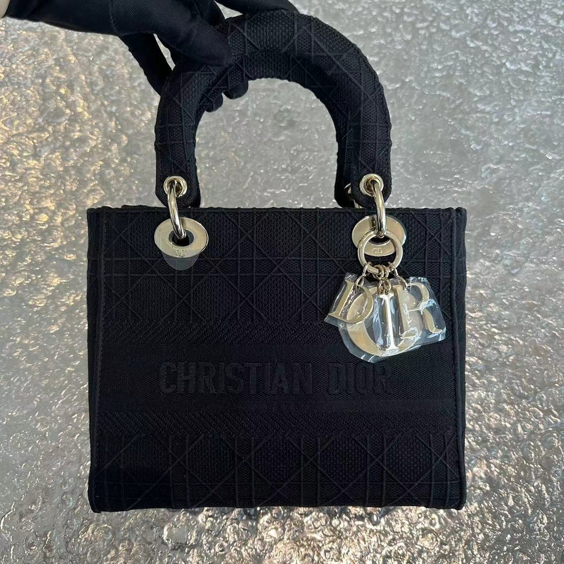 *Like New* Lady D-Lite Black Cannage Embroidery D Lite Cross Body GHW