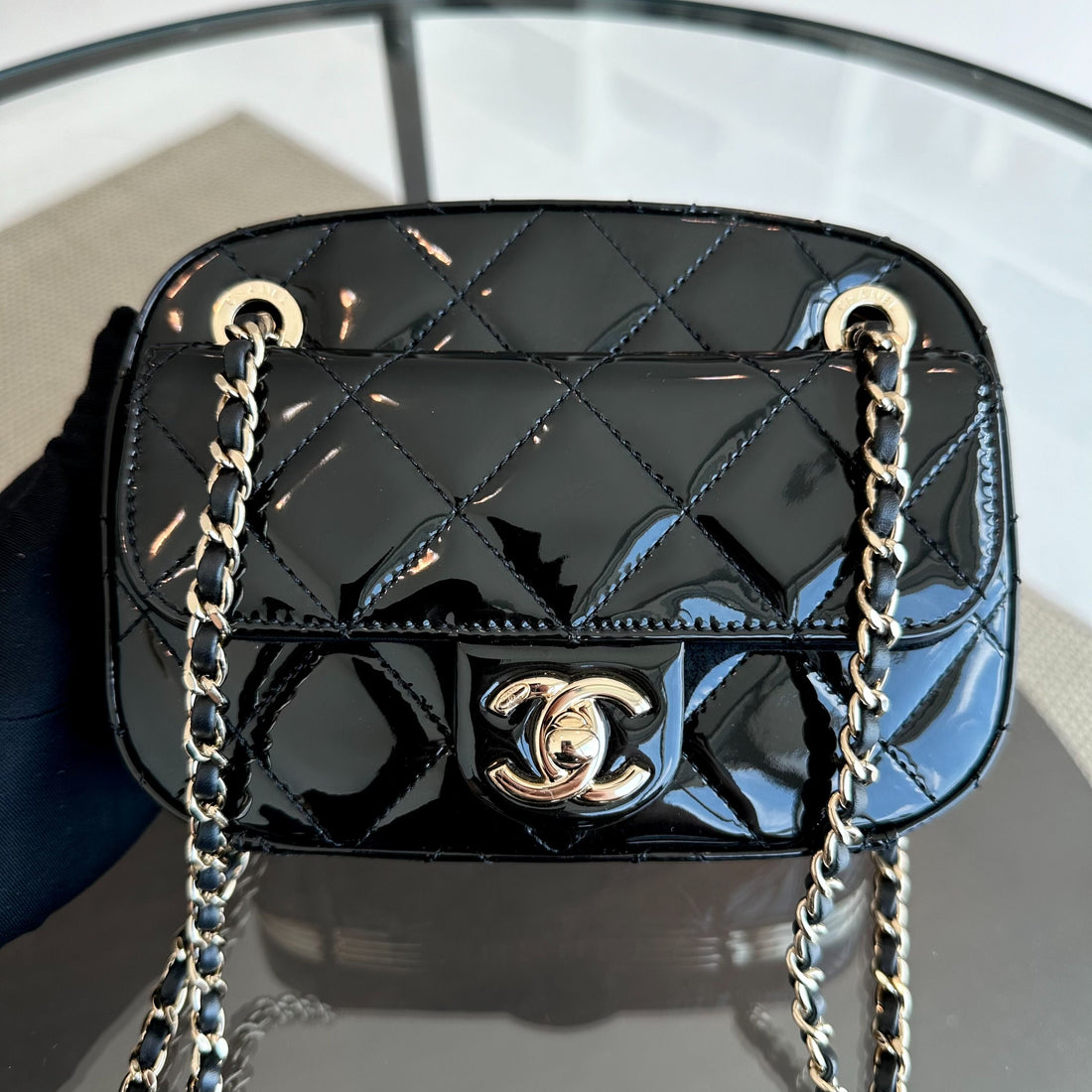 *Microchip, Full Set* Chanel 2022/23 Fall Winter Collection Mini Camera Quilted Patent Leather Black GHW