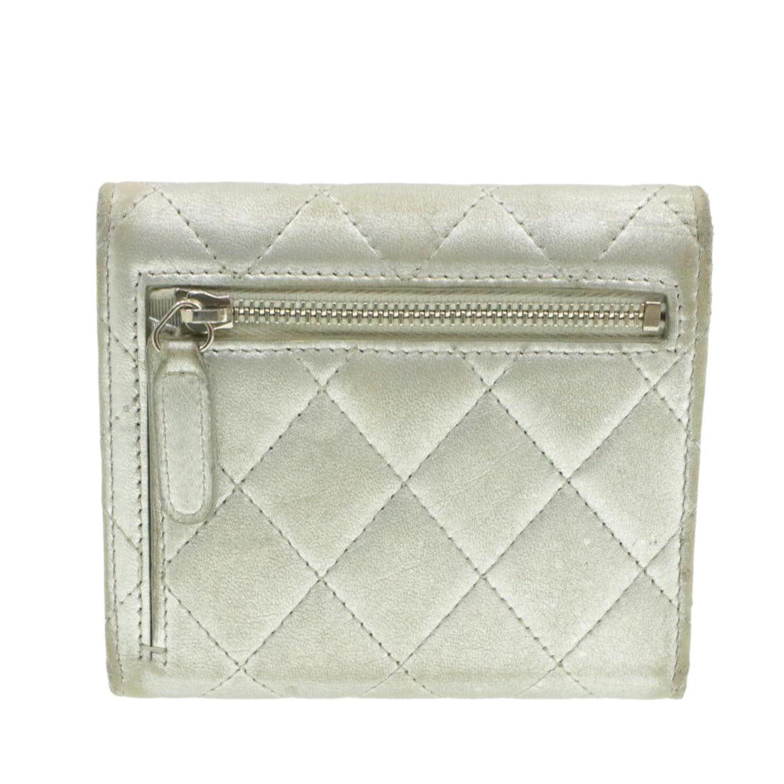Top Quality Chanel Matelasse Bifold Wallet Silver CC Auth cr620