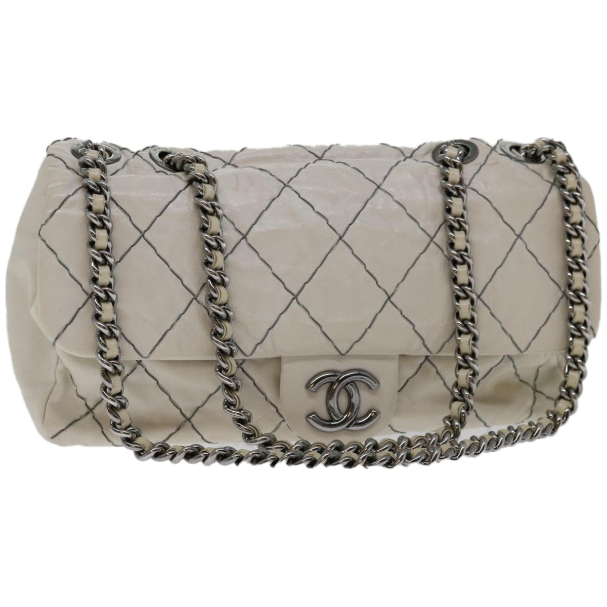 Top Quality Chanel Matelasse Chain Shoulder Bag Leather White CC Auth yk10764